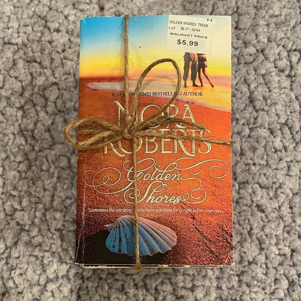 3-Nora Roberts paper back all New York Times best sellers  used